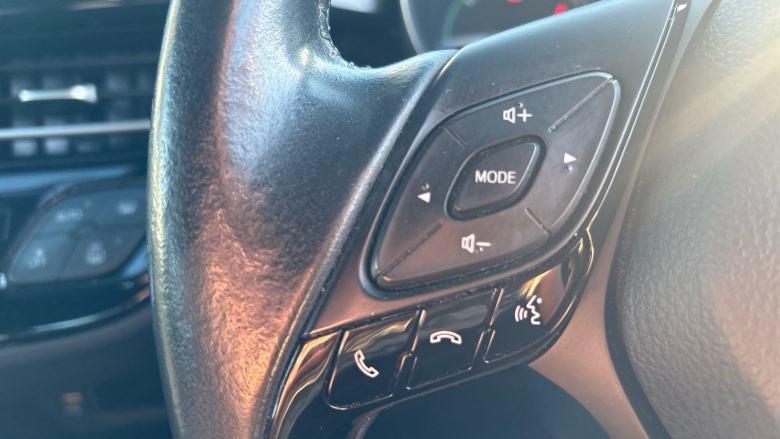 Toyota C-HR 1.8 Hybrid Icon 5dr CVT Hybrid Hatchback